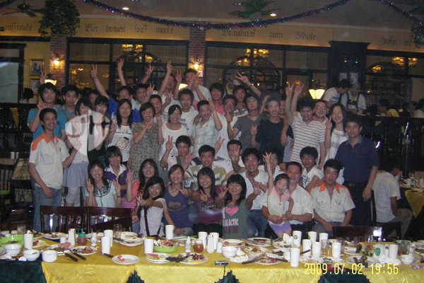 景鴻2009年会社会食：バイキング